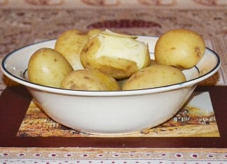 National Potato Day - A Bowl of Floury Potatoes ready for serving - The Irish Place