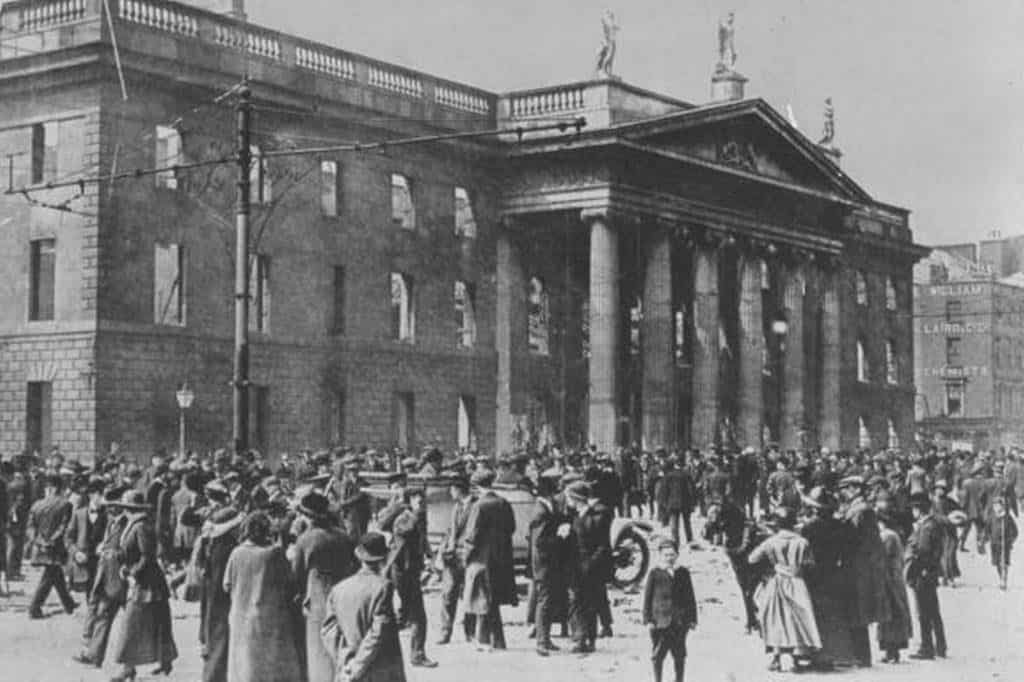 The ruins of the GPO after the rising in 1916 - The Irish Place