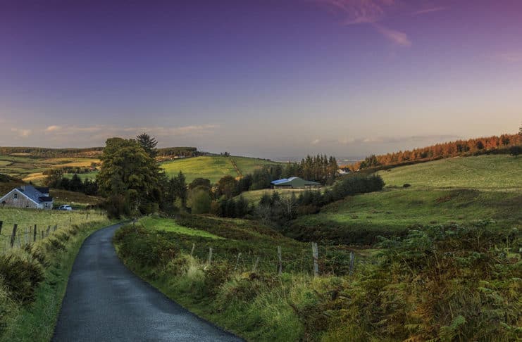 Irish roads and driving in Ireland - The Irish Place