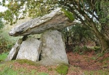 The Gaulstone Dolmen - The Irish Place