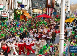 St Patrick's Day Parade in Dublin - The Irish Place