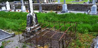 Anti-bodysnatching device still in place on grave - The Irish Place