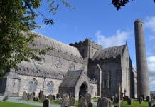 St. Canice's Cathedral and Round Tower in Kilkenny - The Irish Place