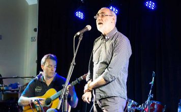 Peter Byrne (right) and Conor Mahony (left) performing on the White Horse stage at the 2017 Doolin Folk Festival for the launch of their CD, Land and Sea - The Irish Place