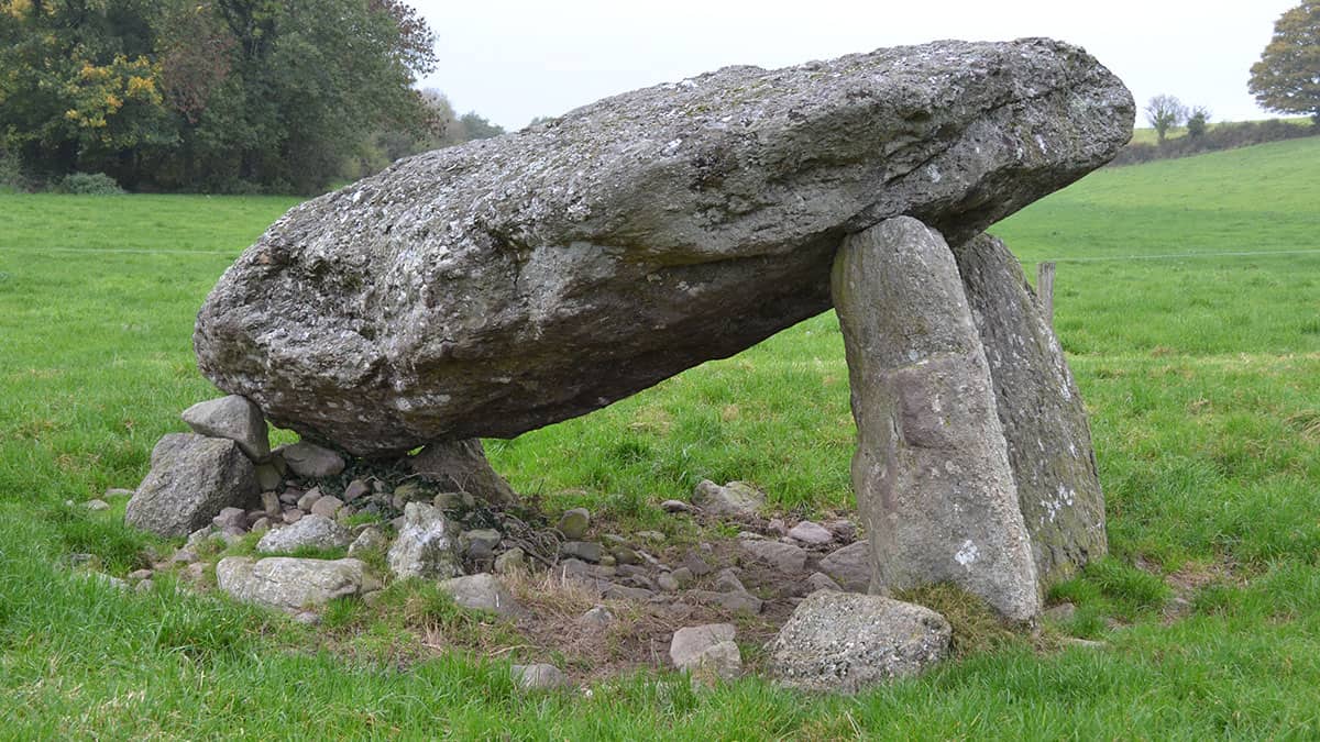 Guidines for Visiting Ancient Sites Ireland - The Irish Place